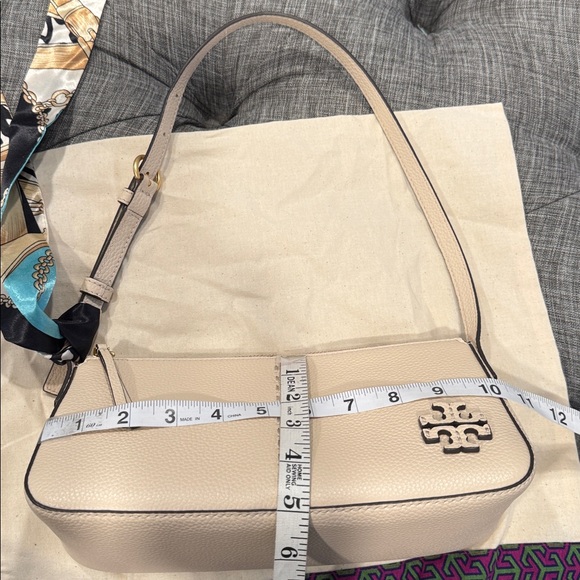 Tory Burch Bag McGraw Wedge Shoulder Bag NWOT - Picture 16 of 17